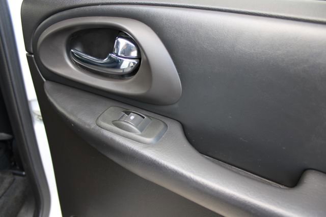 Used 2007 Chevrolet TrailBlazer LT RWD image 39