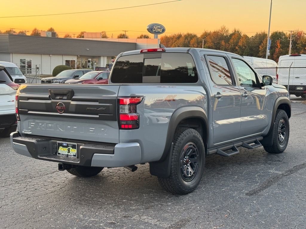 New 2026 Nissan Frontier PRO-4X w/ Pro-4x Convenience Package image 3