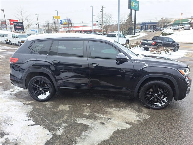 Used 2023 Volkswagen Atlas SEL R-Line image 31