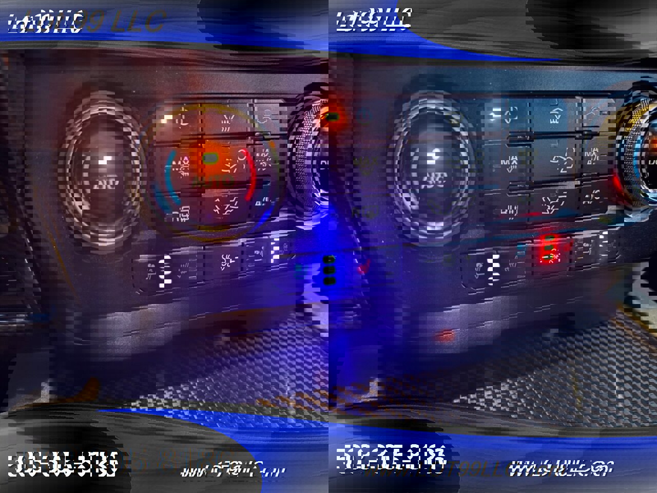 Used 2020 Ford F150 Raptor w/ Equipment Group 802A Luxury image 59