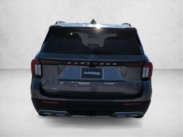 New 2026 Ford Explorer Active w/ Active Comfort Package image 7