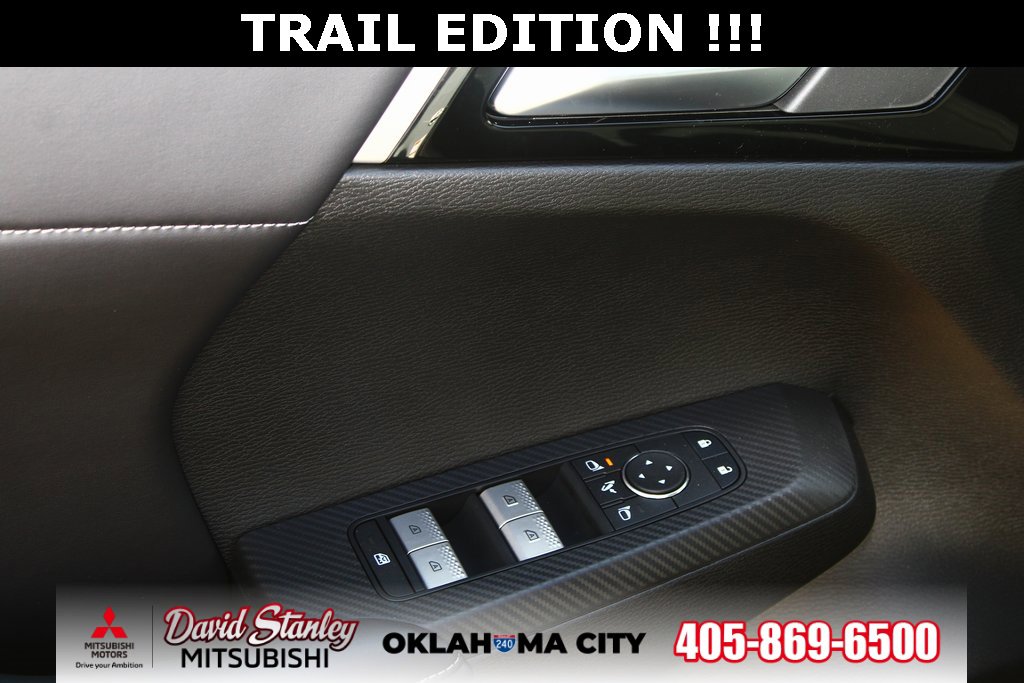 New 2026 Mitsubishi Outlander Trail Edition image 14