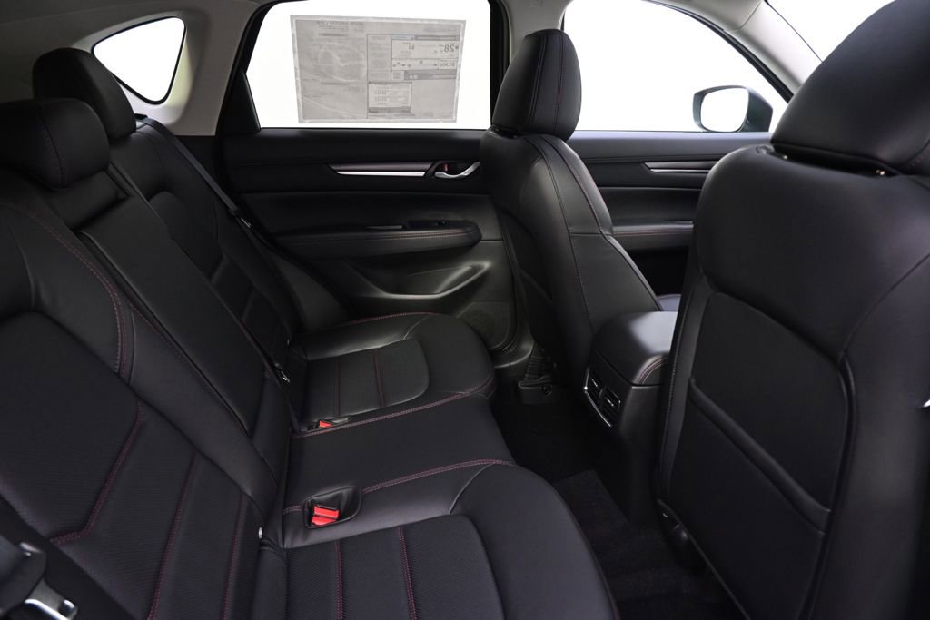 New 2025 MAZDA CX-5 Carbon Edition image 18