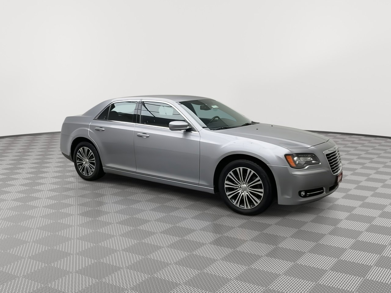 Used 2013 Chrysler 300 S image 37