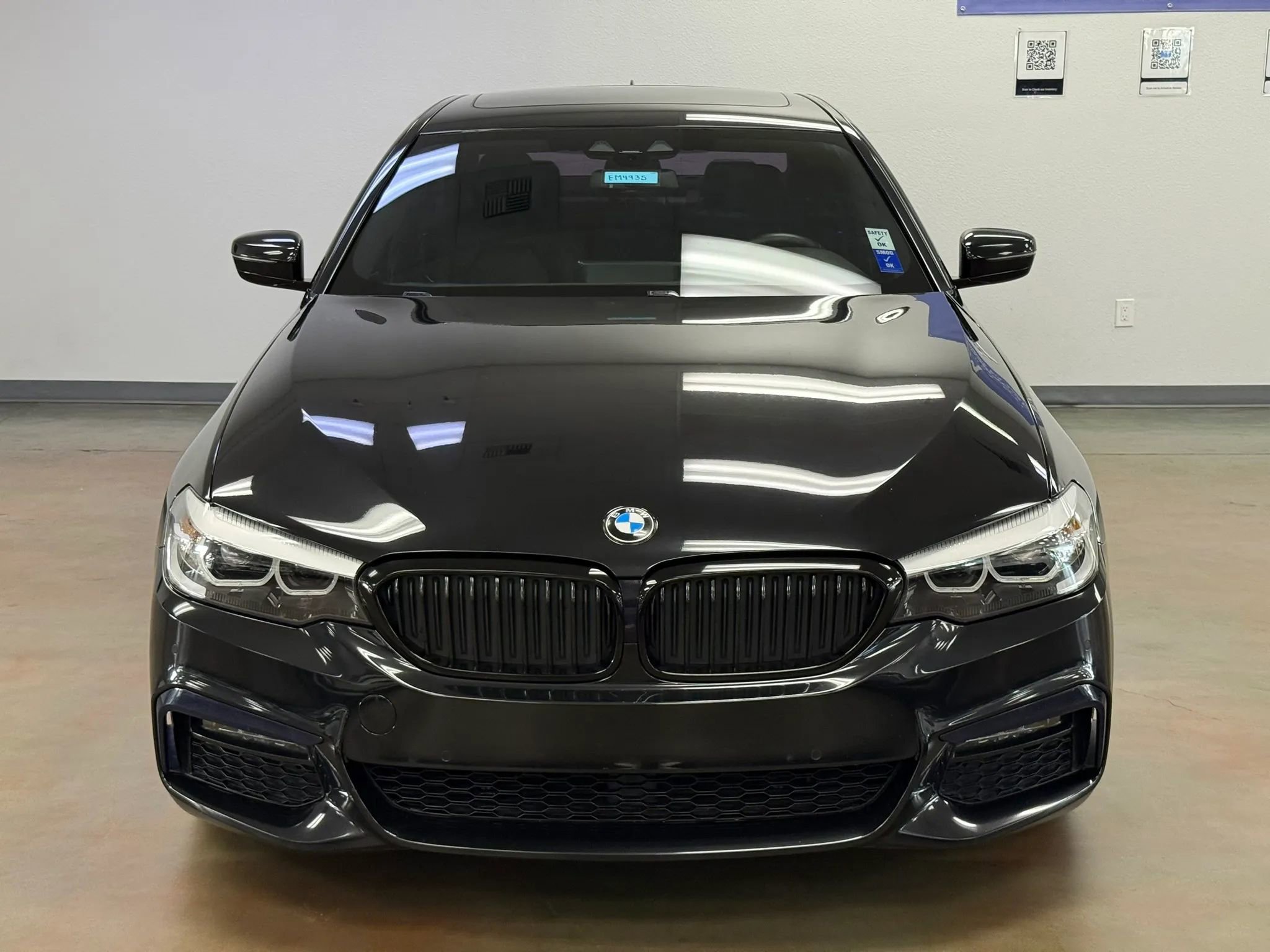 Used 2019 BMW 530i w/ M Sport Package RWD image 3