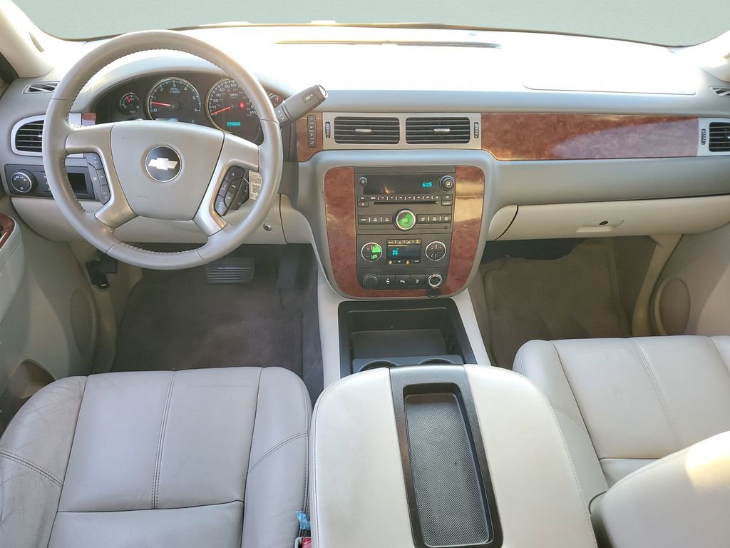 Used 2013 Chevrolet Avalanche LT w/ All-Star Edition image 22