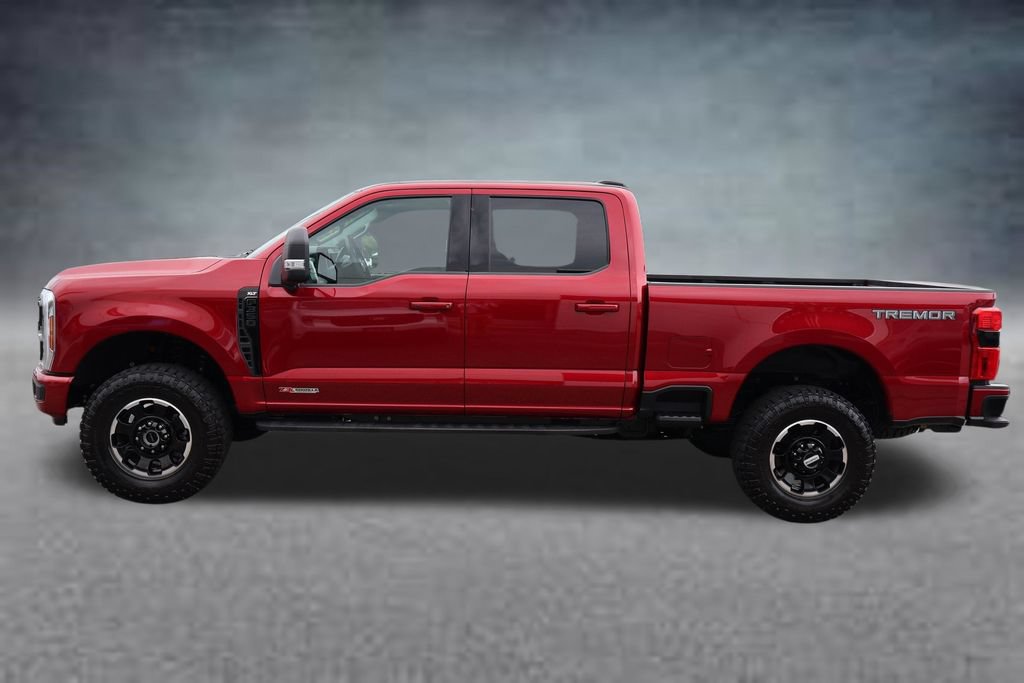 Used 2026 Ford F350 XLT w/ XLT Premium Package AWD/4WD image 4