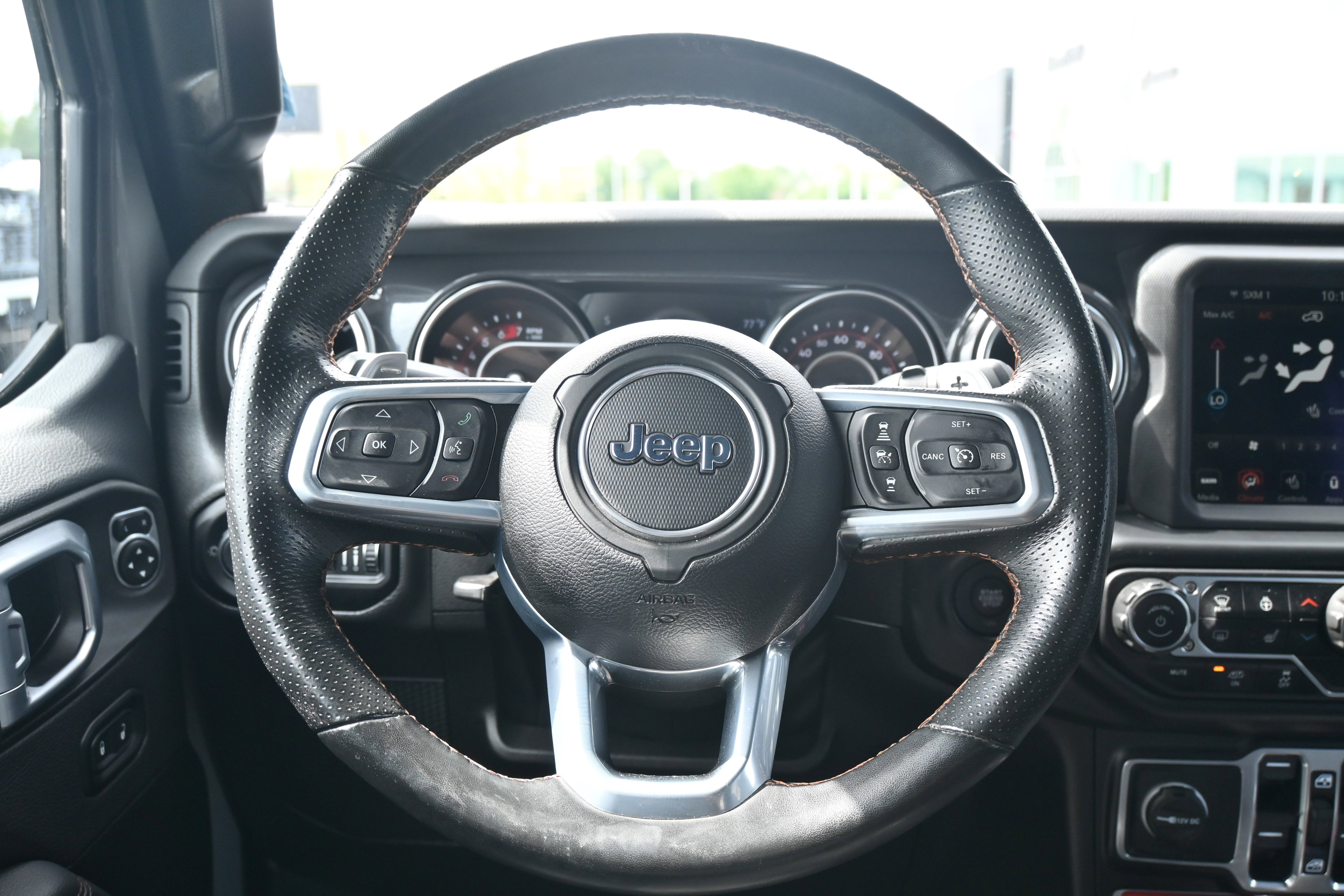 Used 2021 Jeep Wrangler Unlimited Rubicon AWD/4WD image 17