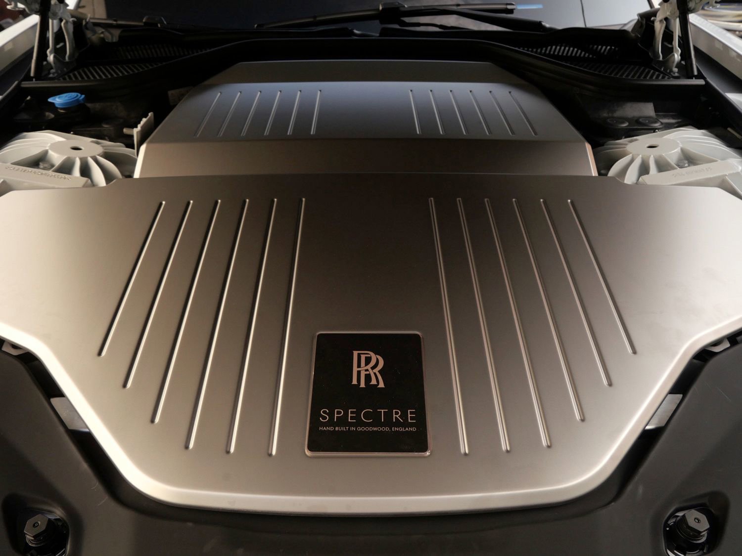 Certified 2024 Rolls-Royce Spectre image 32