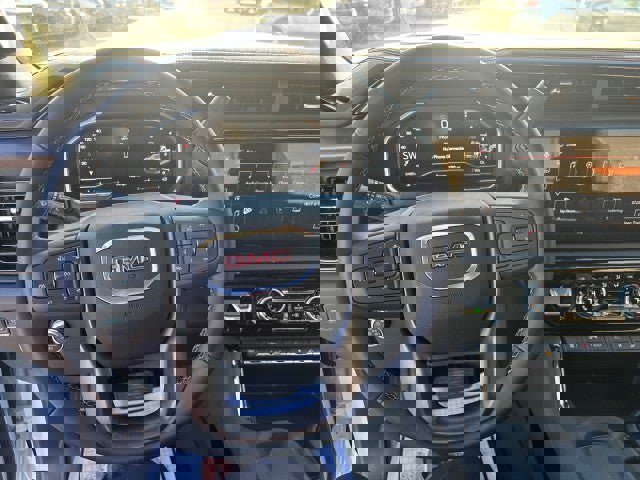 New 2025 GMC Sierra 2500 AT4 w/ AT4 Premium Plus Package image 17