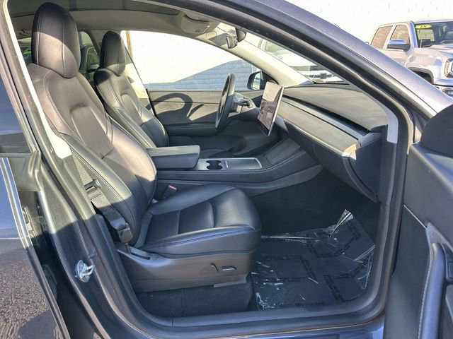 Used 2022 Tesla Model Y Performance image 25