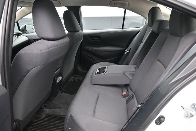 Used 2025 Toyota Corolla LE FWD image 22