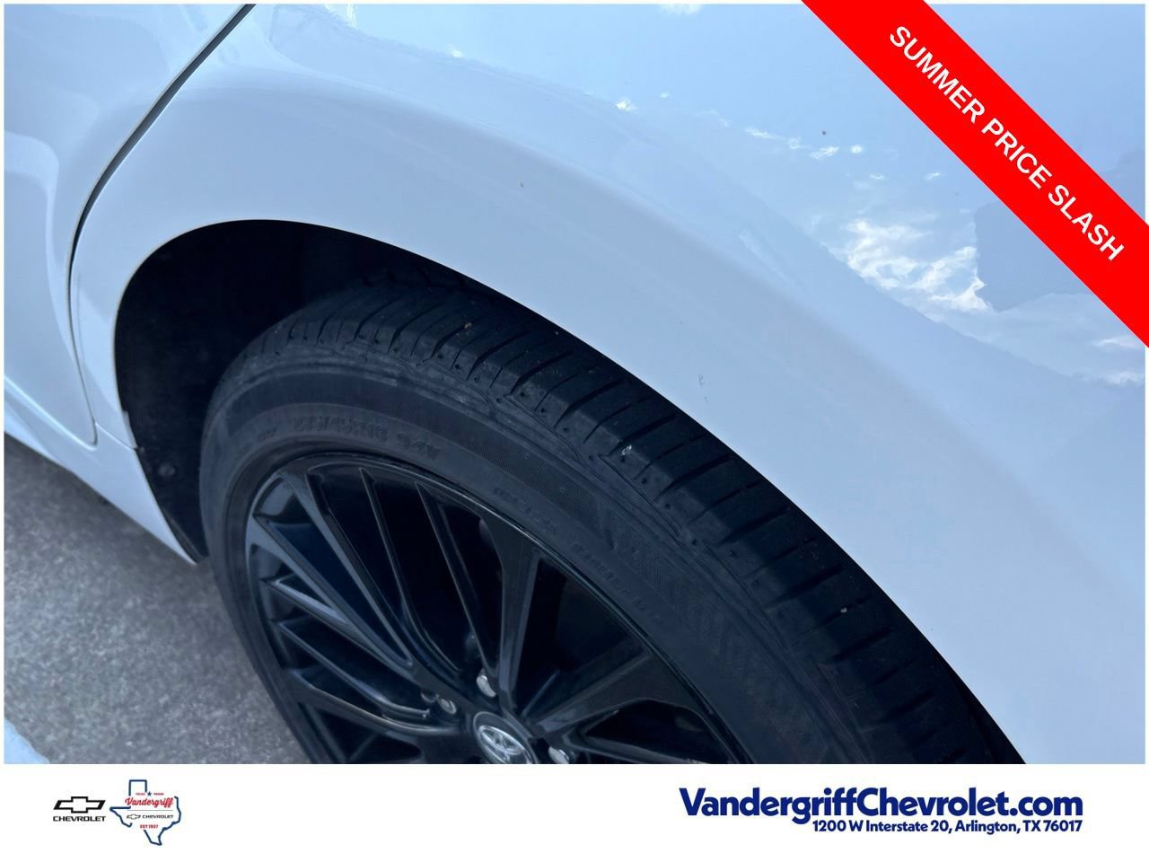 Used 2020 Toyota Camry SE FWD image 13