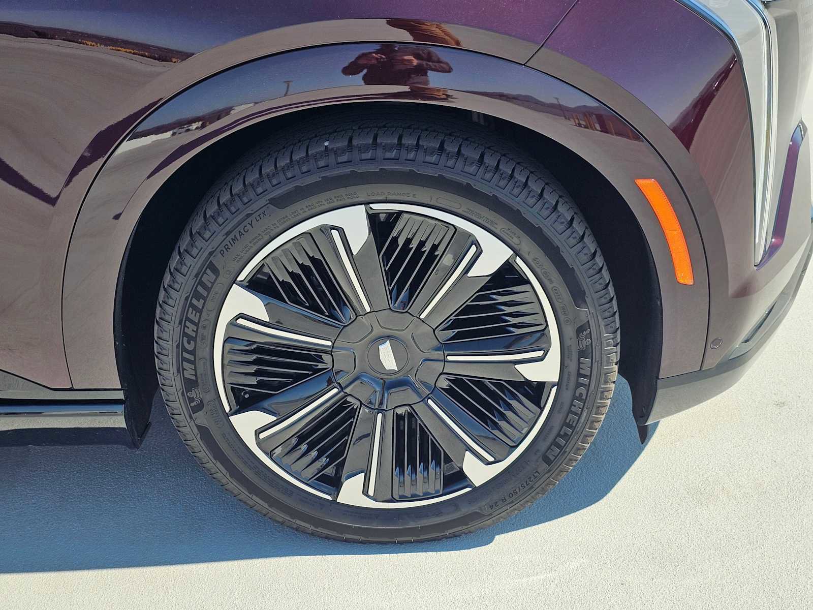 Used 2025 Cadillac Escalade IQ Sport 1 image 9