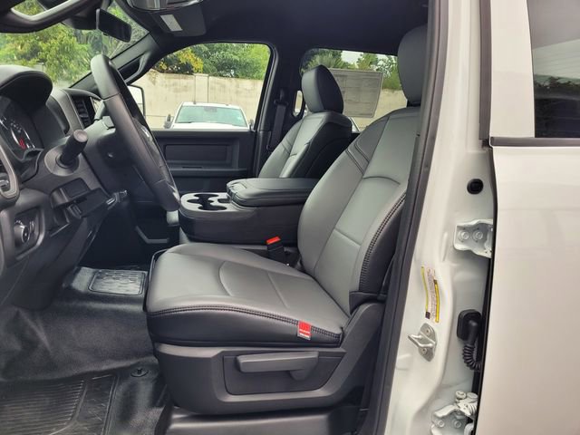 New 2026 RAM 5500 Tradesman w/ Chrome Appearance Group image 9