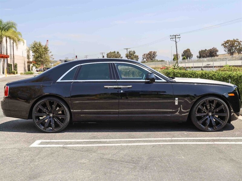 Used 2012 Rolls-Royce Ghost RWD image 8