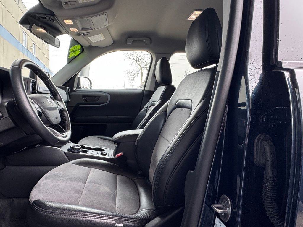 Used 2023 Ford Bronco Sport Badlands image 18