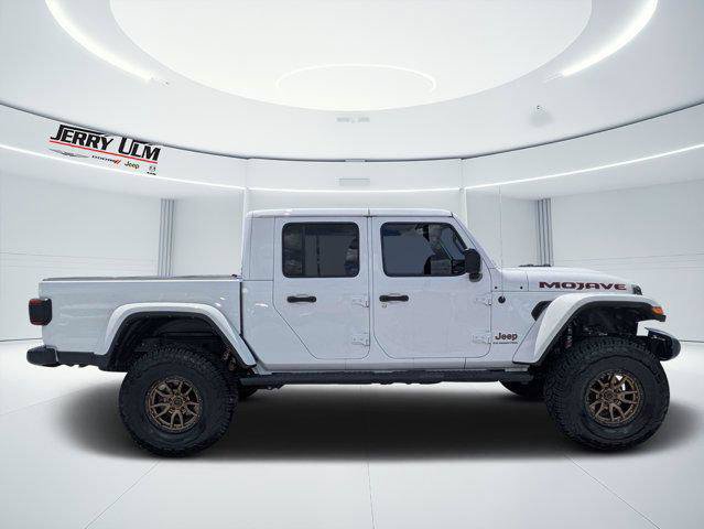 Certified 2022 Jeep Gladiator Mojave w/ LED Lighting Group AWD/4WD image 2
