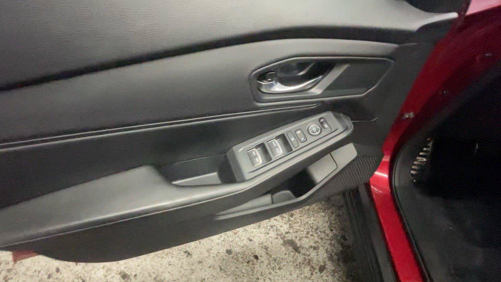 Used 2023 Honda Accord Sport image 29