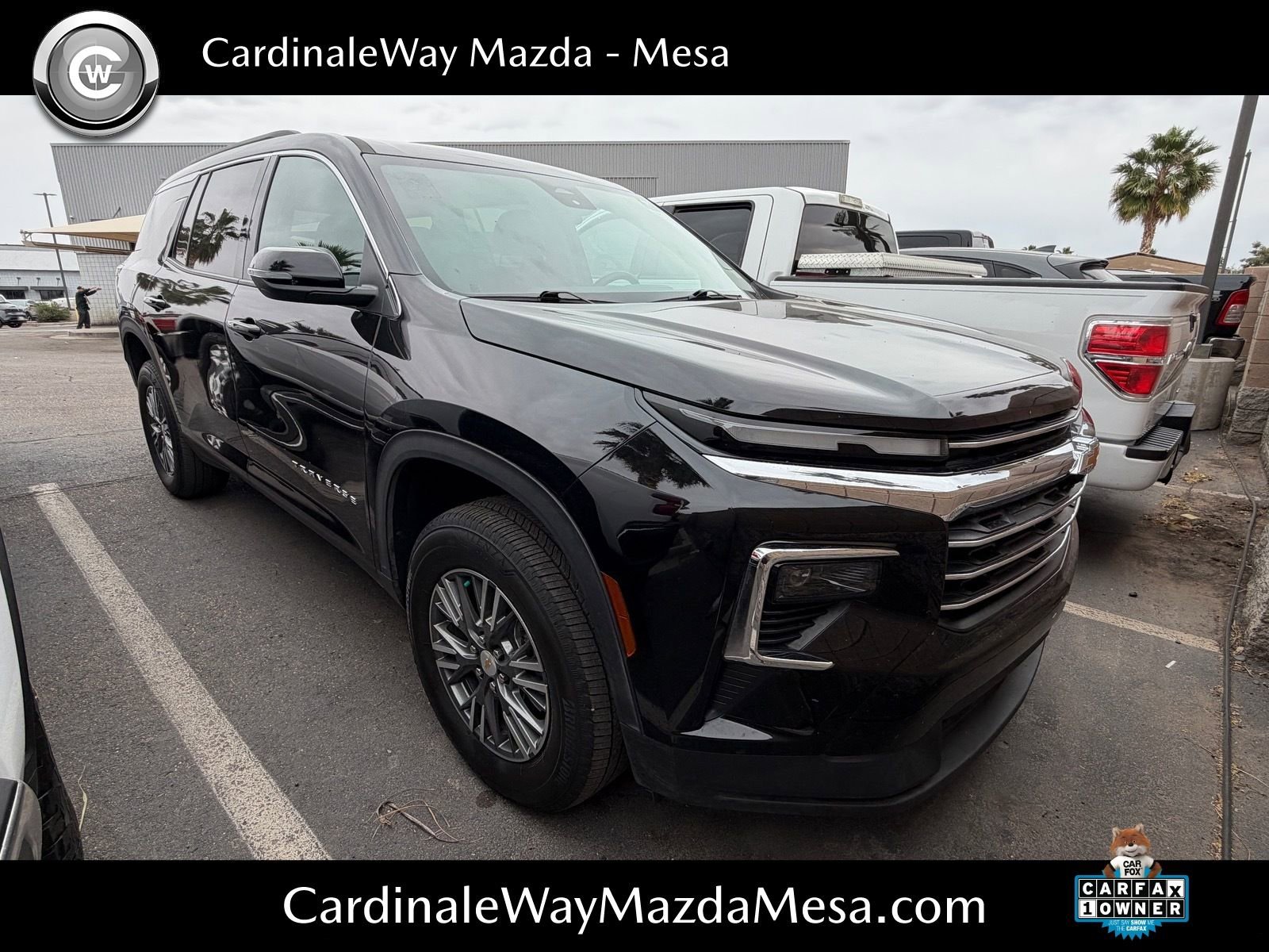 Used 2025 Chevrolet Traverse LT