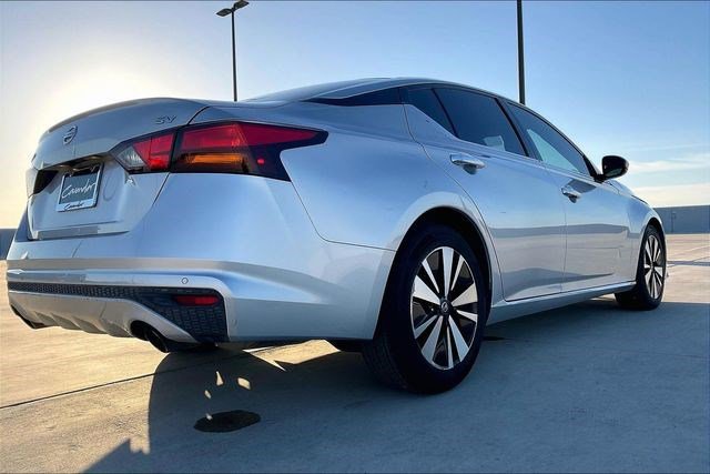 Used 2019 Nissan Altima 2.5 SV image 4