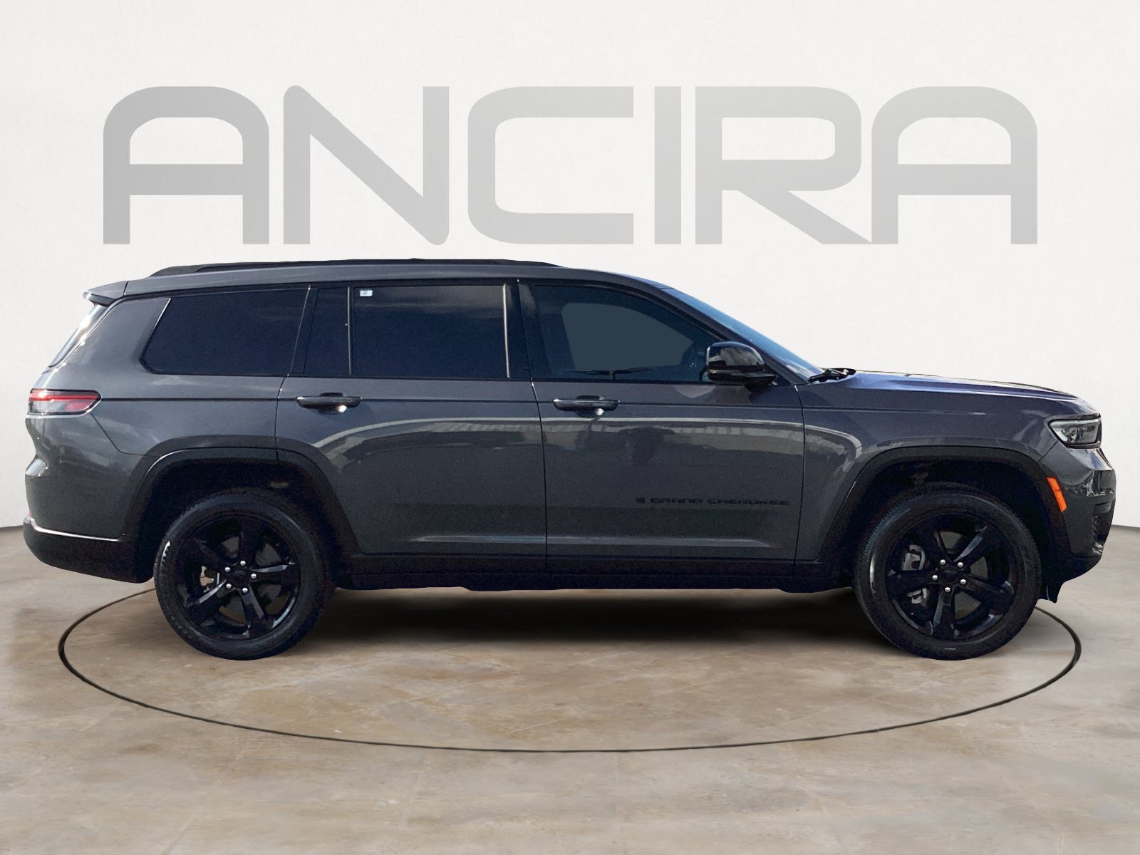 Used 2023 Jeep Grand Cherokee L Laredo AWD/4WD image 15