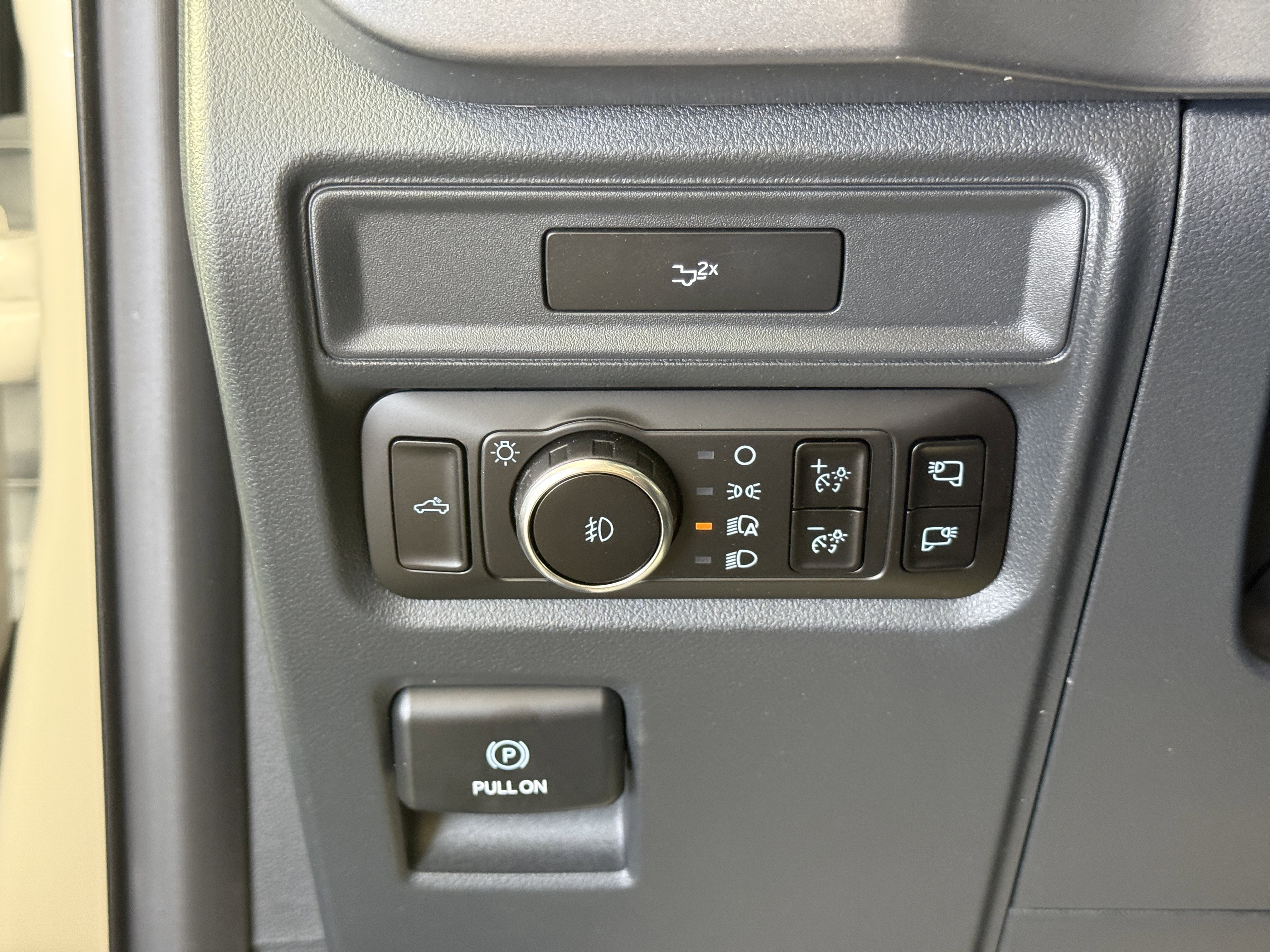New 2026 Ford F150 XLT w/ Equipment Group 302A MID AWD/4WD image 23