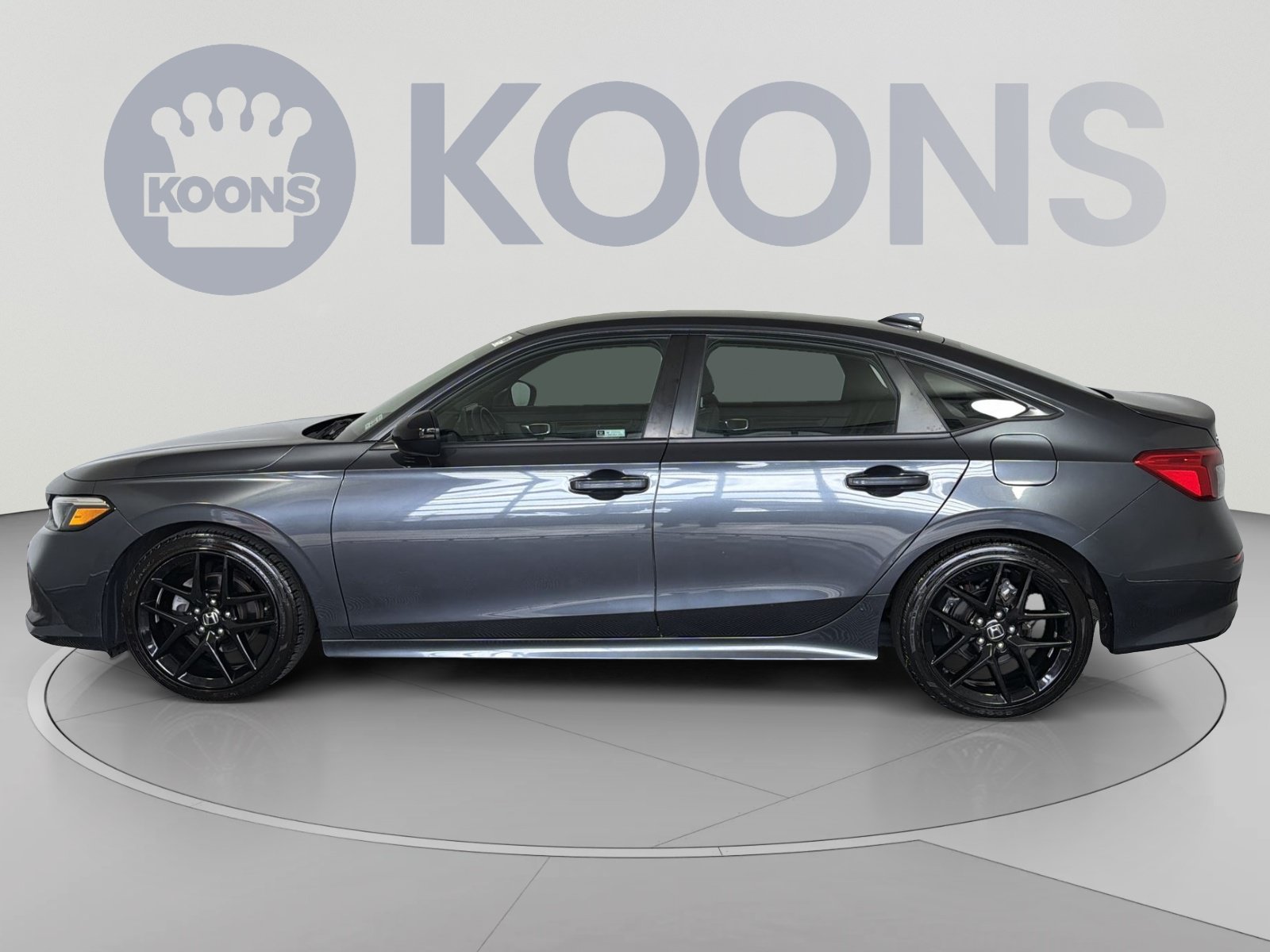Used 2024 Honda Civic Sport image 2