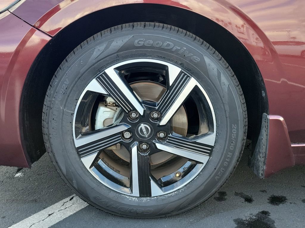 Certified 2024 Nissan Sentra SV w/ All-Weather Package image 27