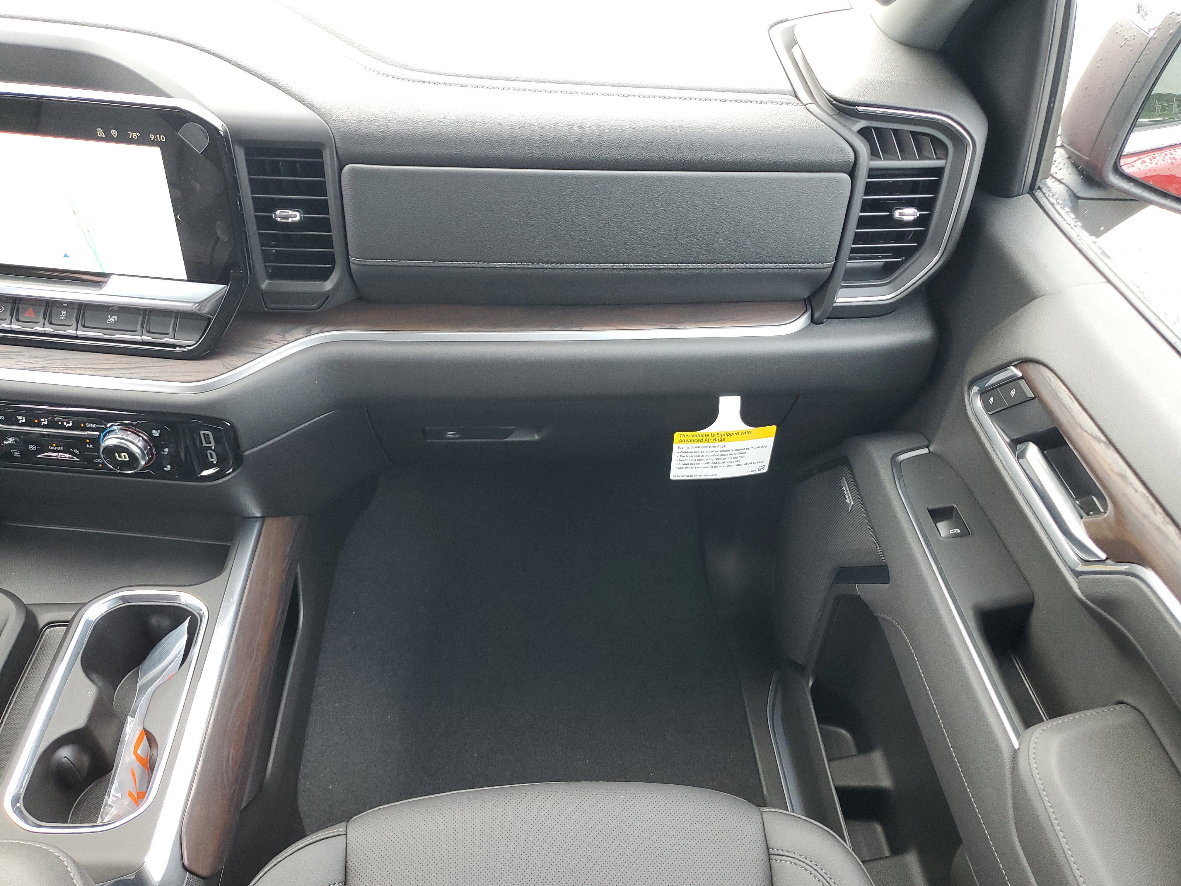 New 2026 GMC Sierra 1500 SLT w/ SLT Convenience Package image 19