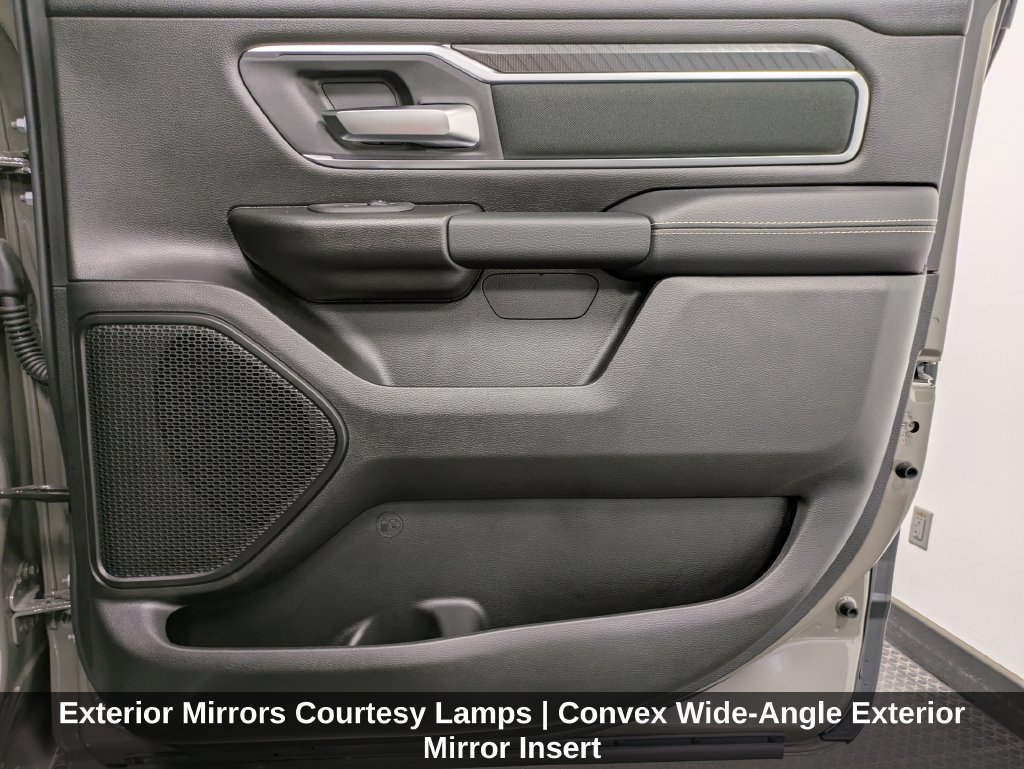 Used 2026 RAM 1500 Big Horn AWD/4WD image 33