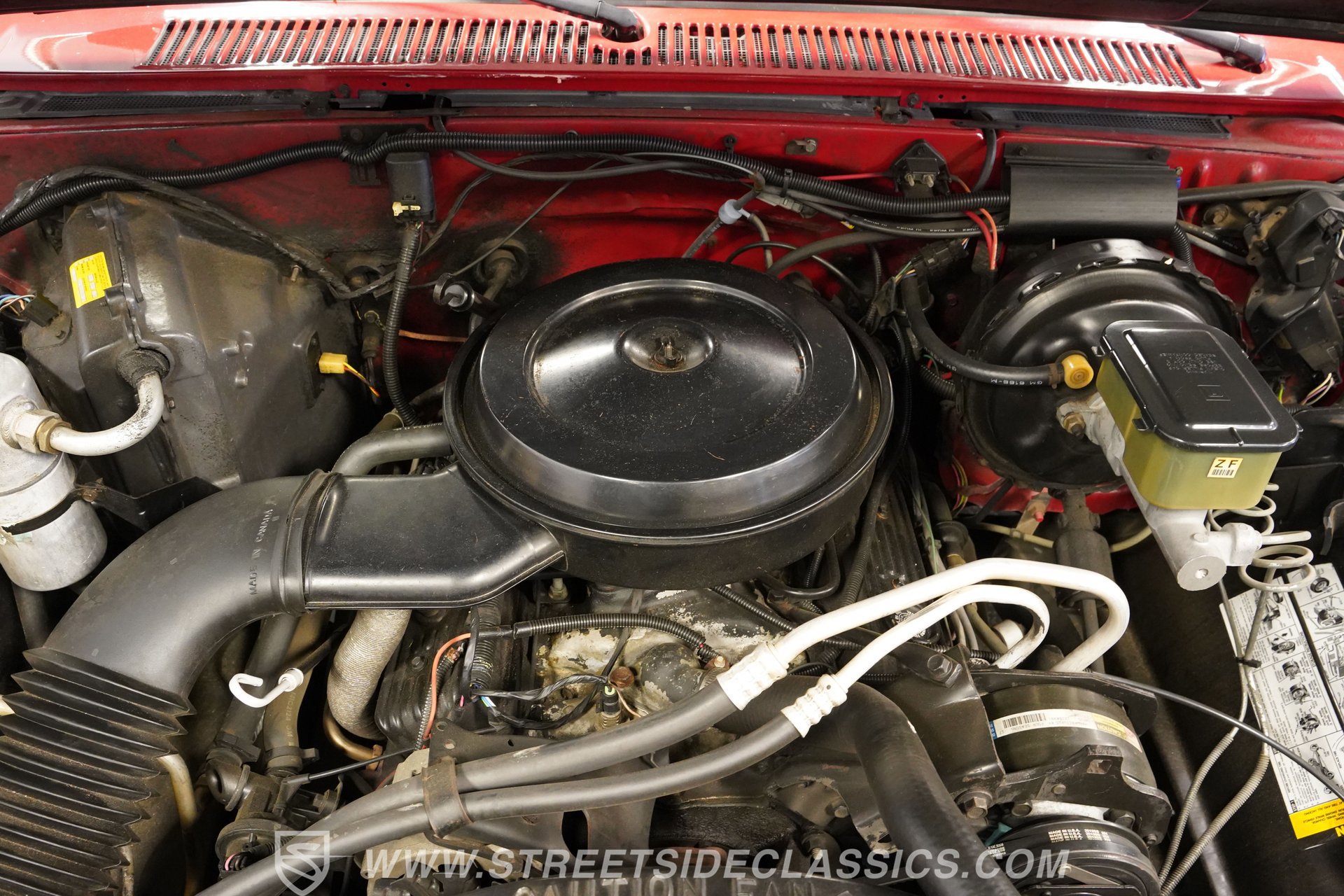 Used 1987 Chevrolet Suburban 2WD image 34