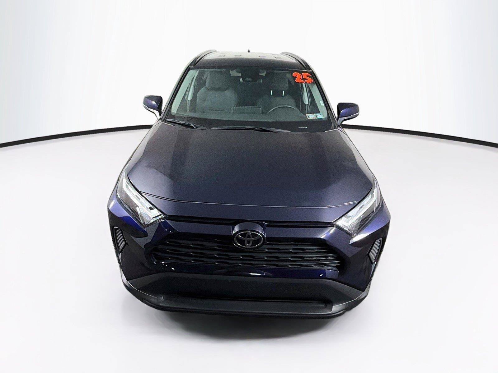 Used 2025 Toyota RAV4 XLE AWD/4WD image 13