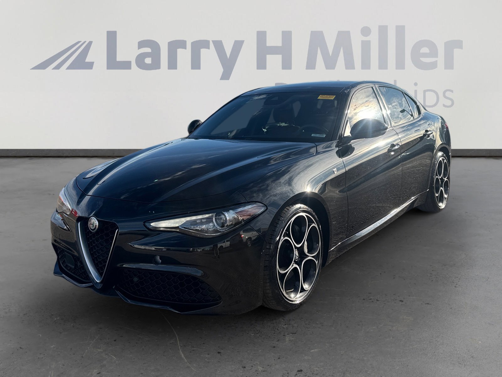 Used 2022 Alfa Romeo Giulia Ti