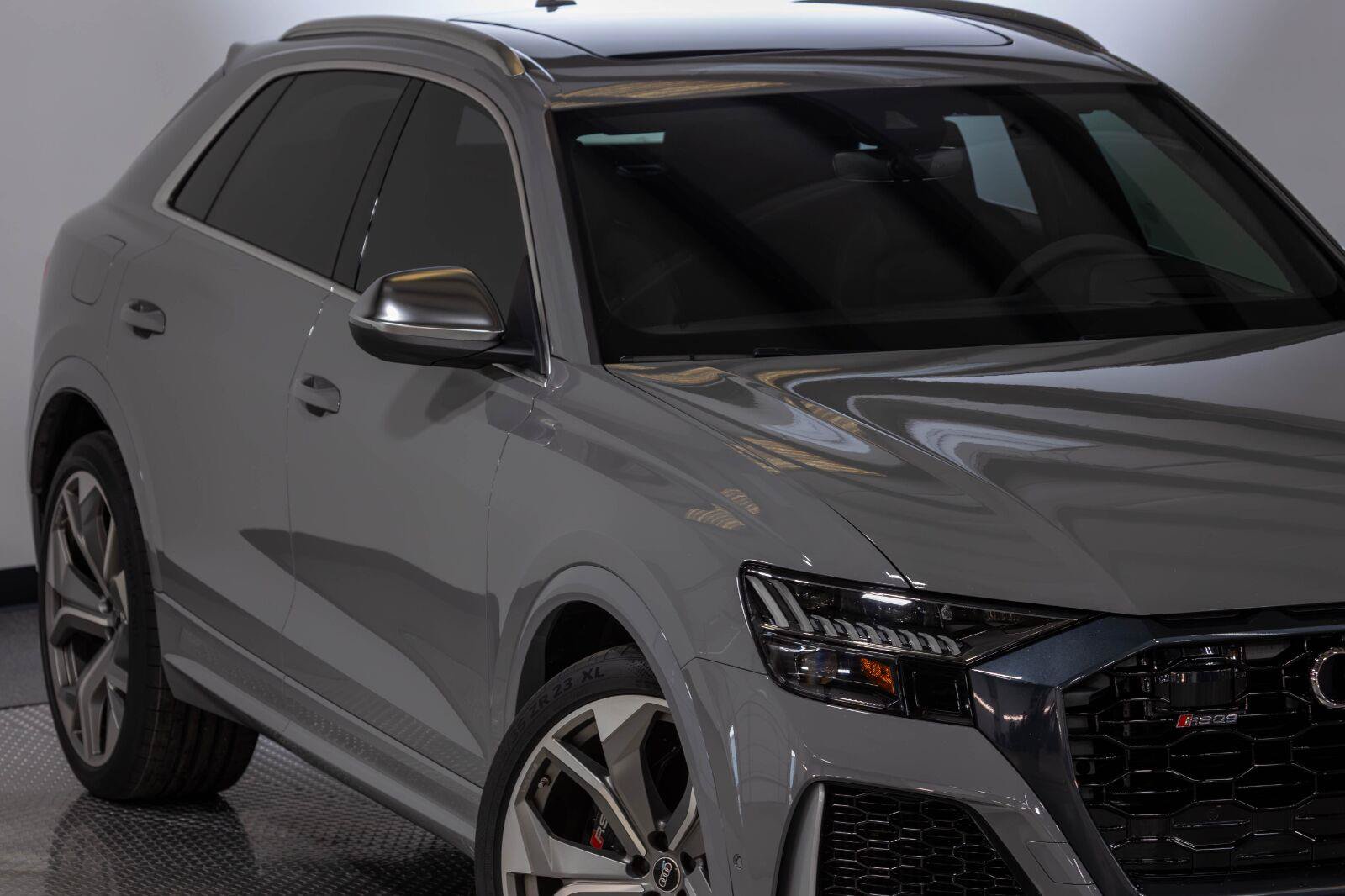 Used 2024 Audi RS Q8 w/ Executive Package AWD/4WD image 41