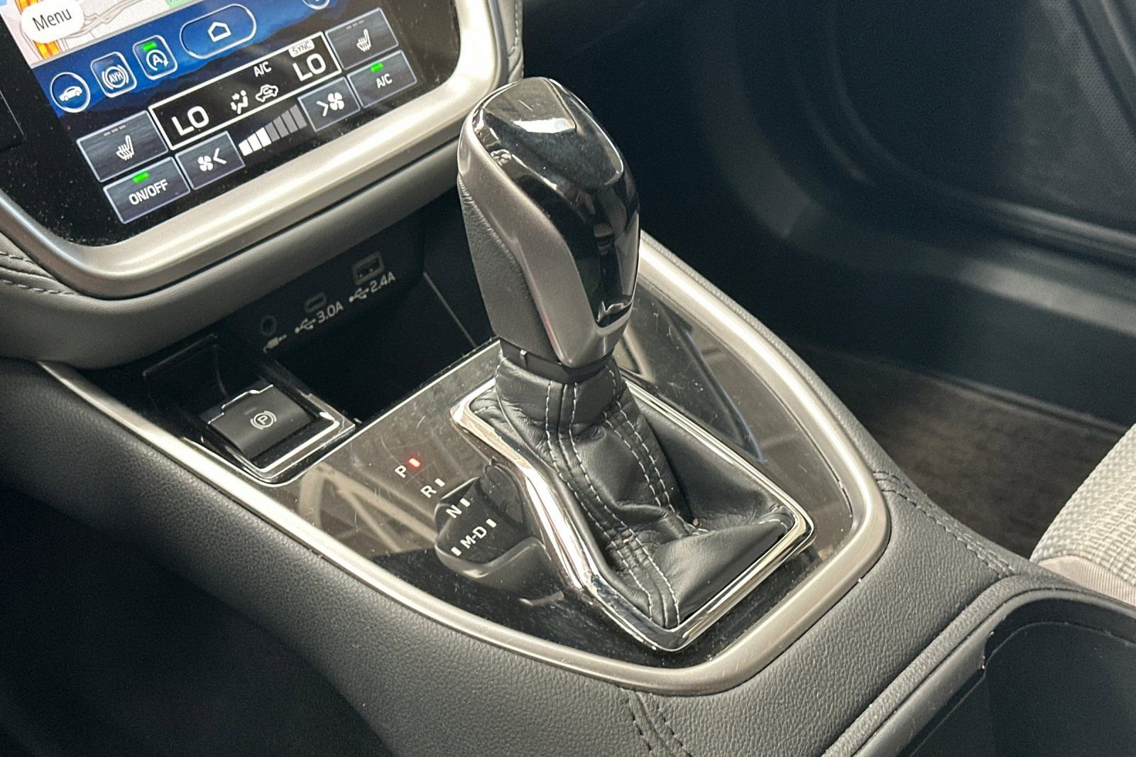 Used 2025 Subaru Outback Premium image 28