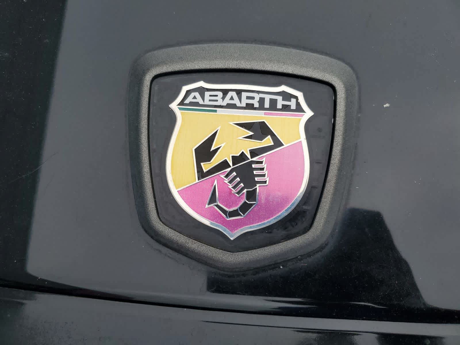 Used 2017 FIAT 124 Spider Abarth RWD image 11