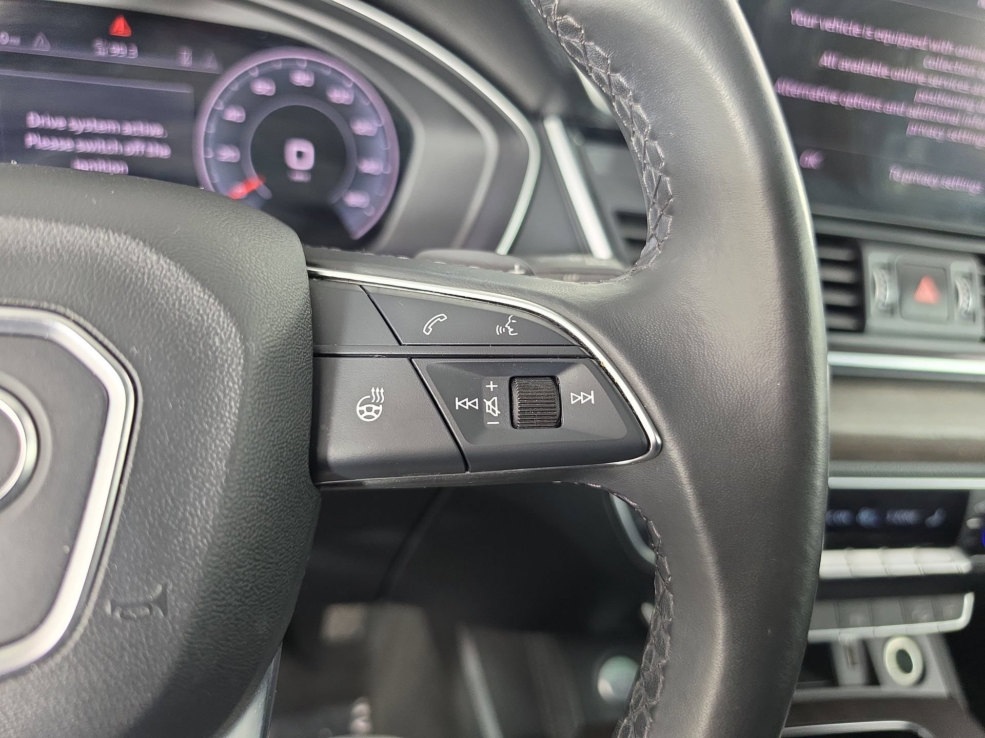 Certified 2023 Audi Q5 2.0T Premium Plus AWD/4WD image 24