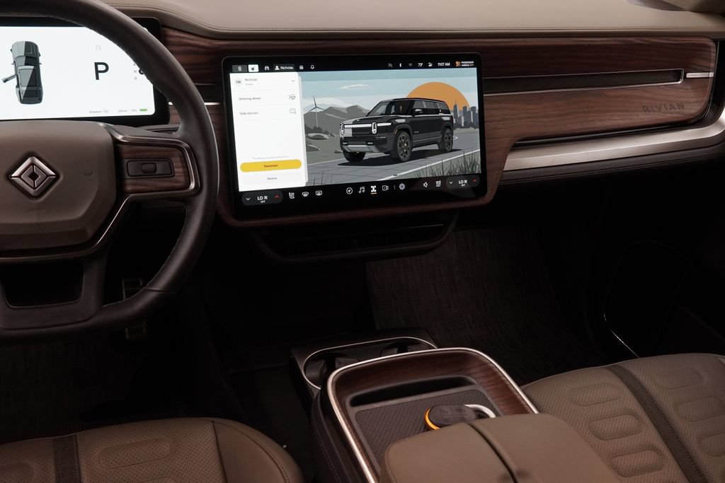 Used 2023 Rivian R1S Launch Edition AWD/4WD image 28
