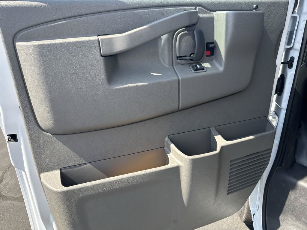 New 2026 Chevrolet Express 2500 w/ Driver Convenience Package RWD image 17