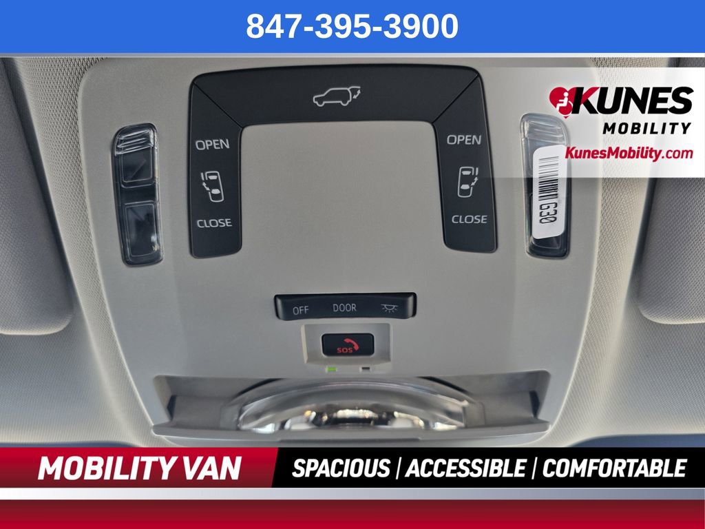 Used 2026 Toyota Sienna LE FWD image 66