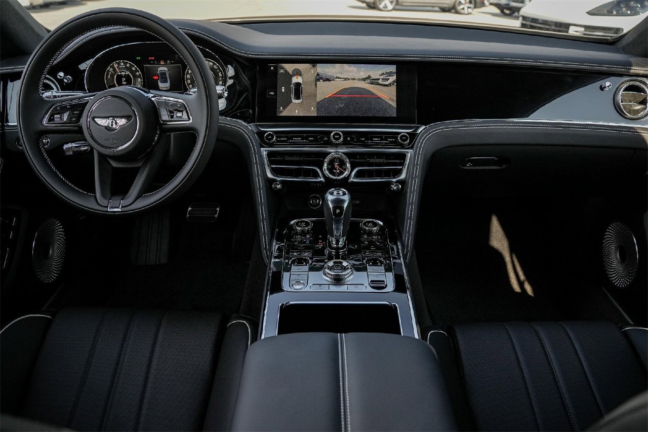 New 2026 Bentley Flying Spur Plug-In Hybrid image 31