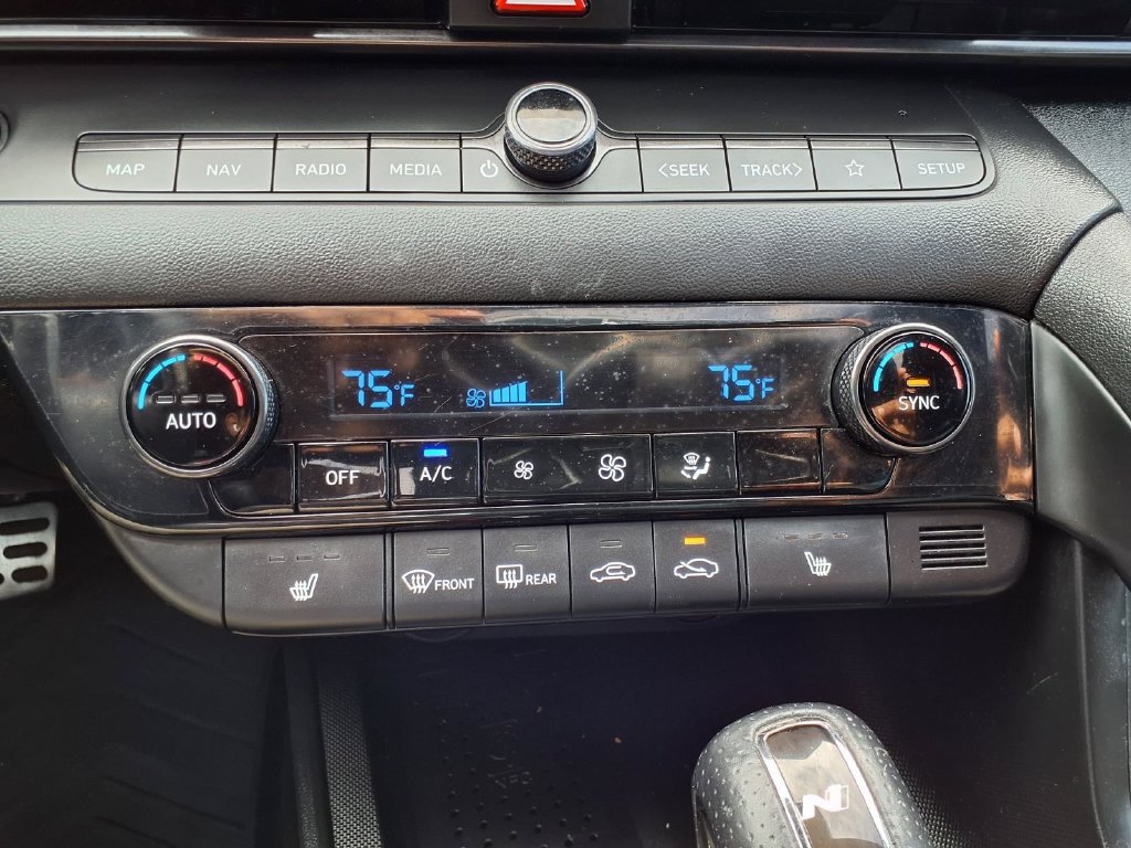 Used 2023 Hyundai Elantra N Line FWD image 14