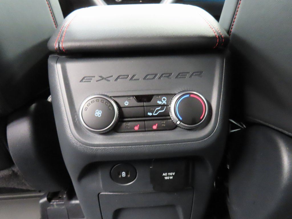 Used 2025 Ford Explorer ST image 11