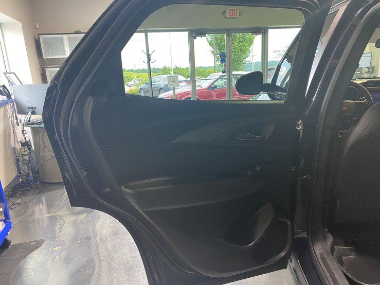 Used 2021 Chevrolet TrailBlazer LT w/ Sun and Liftgate Package image 13