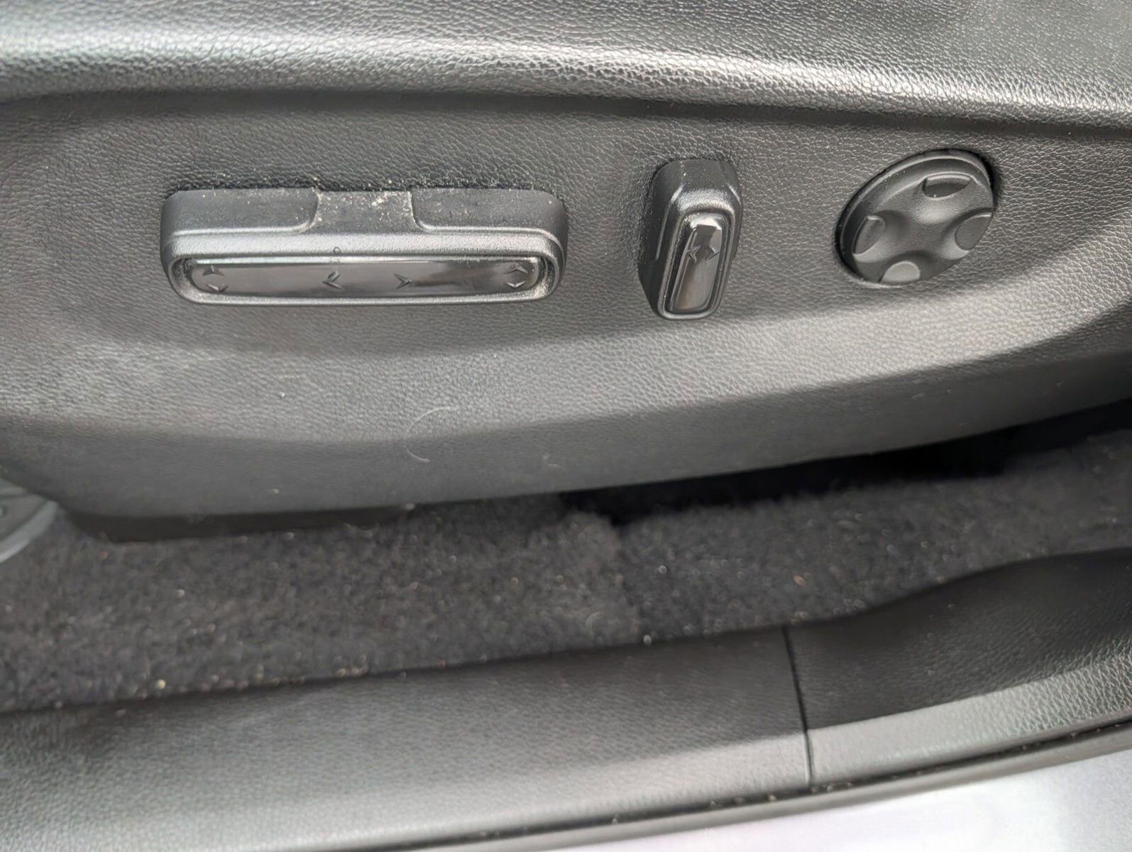 Used 2019 Honda CR-V EX-L image 18