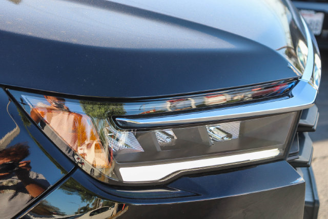 Certified 2025 Honda Pilot EX-L image 6