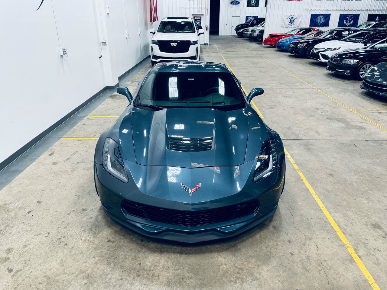 Used 2019 Chevrolet Corvette Grand Sport RWD image 2
