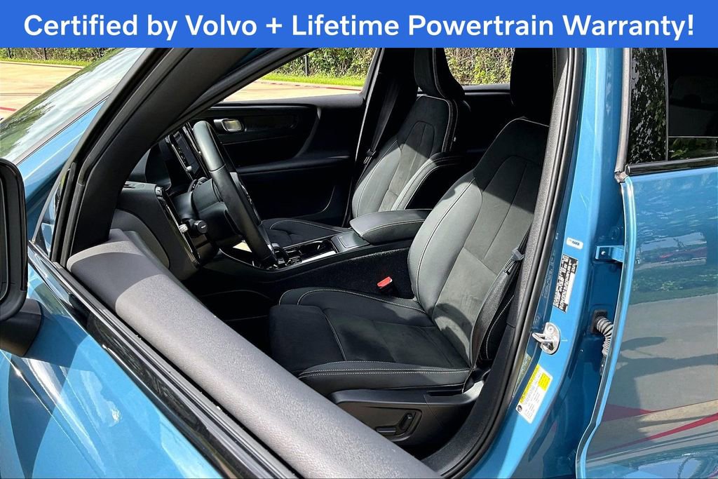 Certified 2023 Volvo C40 P8 Recharge Ultimate w/ Protection Package Premier AWD/4WD image 32