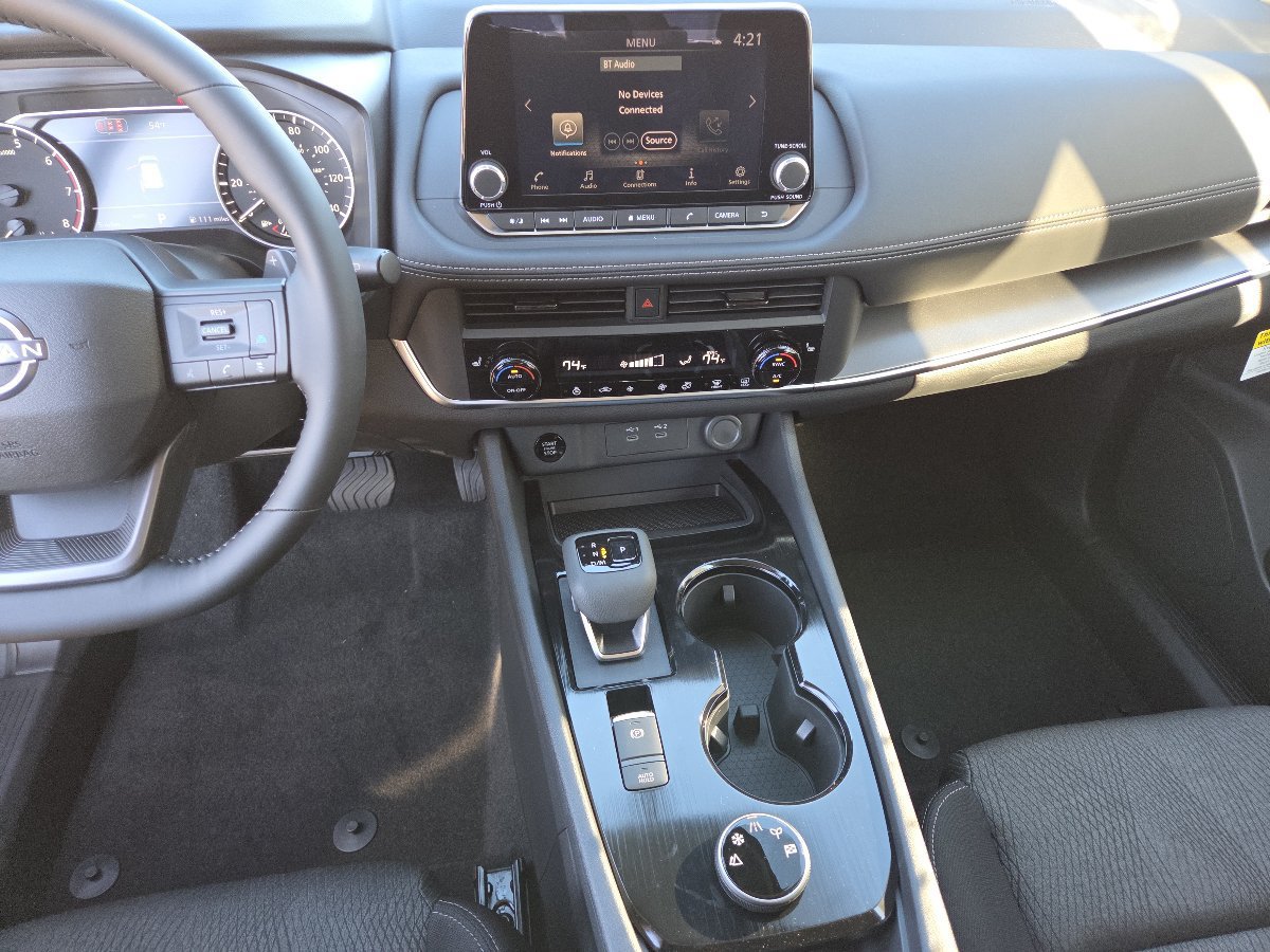New 2027 Nissan Rogue SV w/ Cold Weather Package AWD/4WD image 34